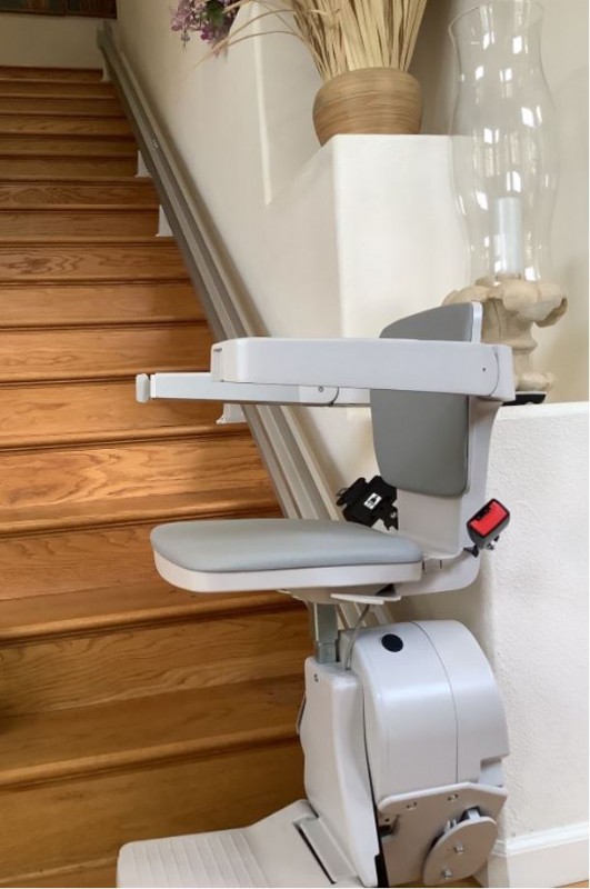 stairlift in Pleasanton CA by Lifeway Mobility