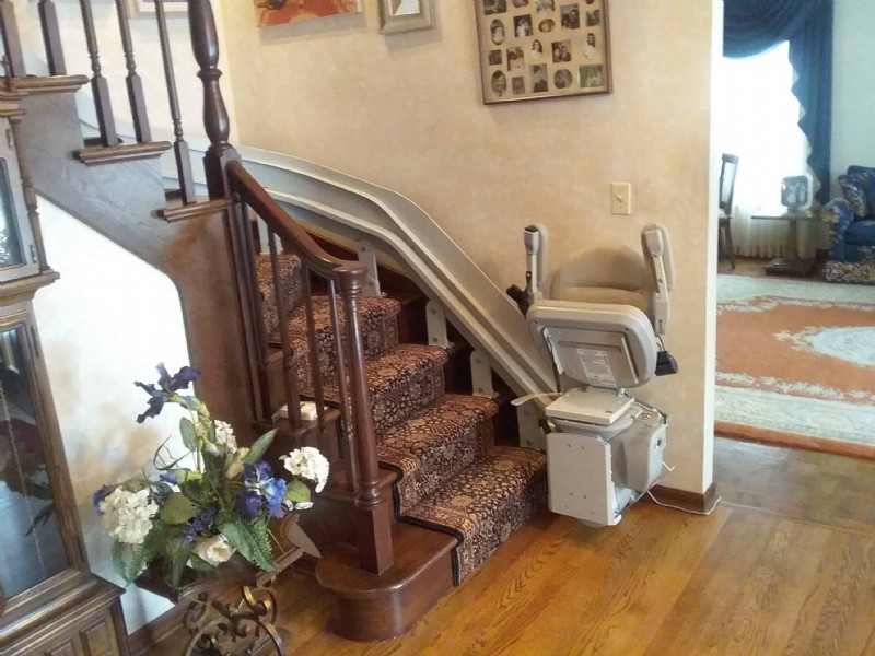 curved stairlift wheaton IL