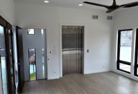 home elevator with sliding doors lifeway chicago