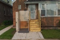 porch lift in front yard of Chicago home